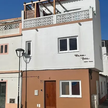 בית הארחה Stressfree Charm House 4*